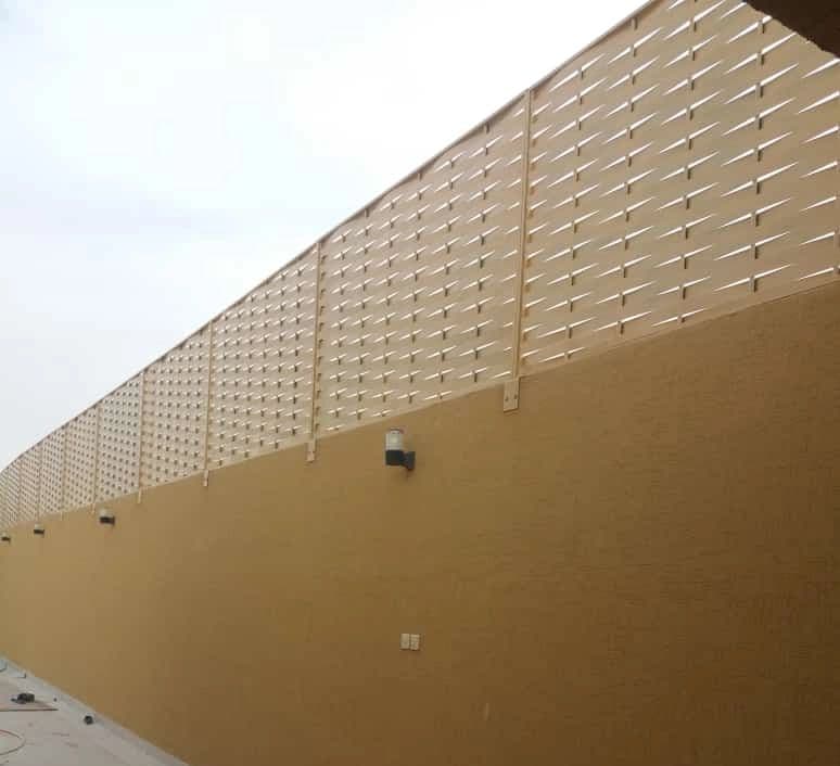 سواتر حديد مجدول هندسية فريدة