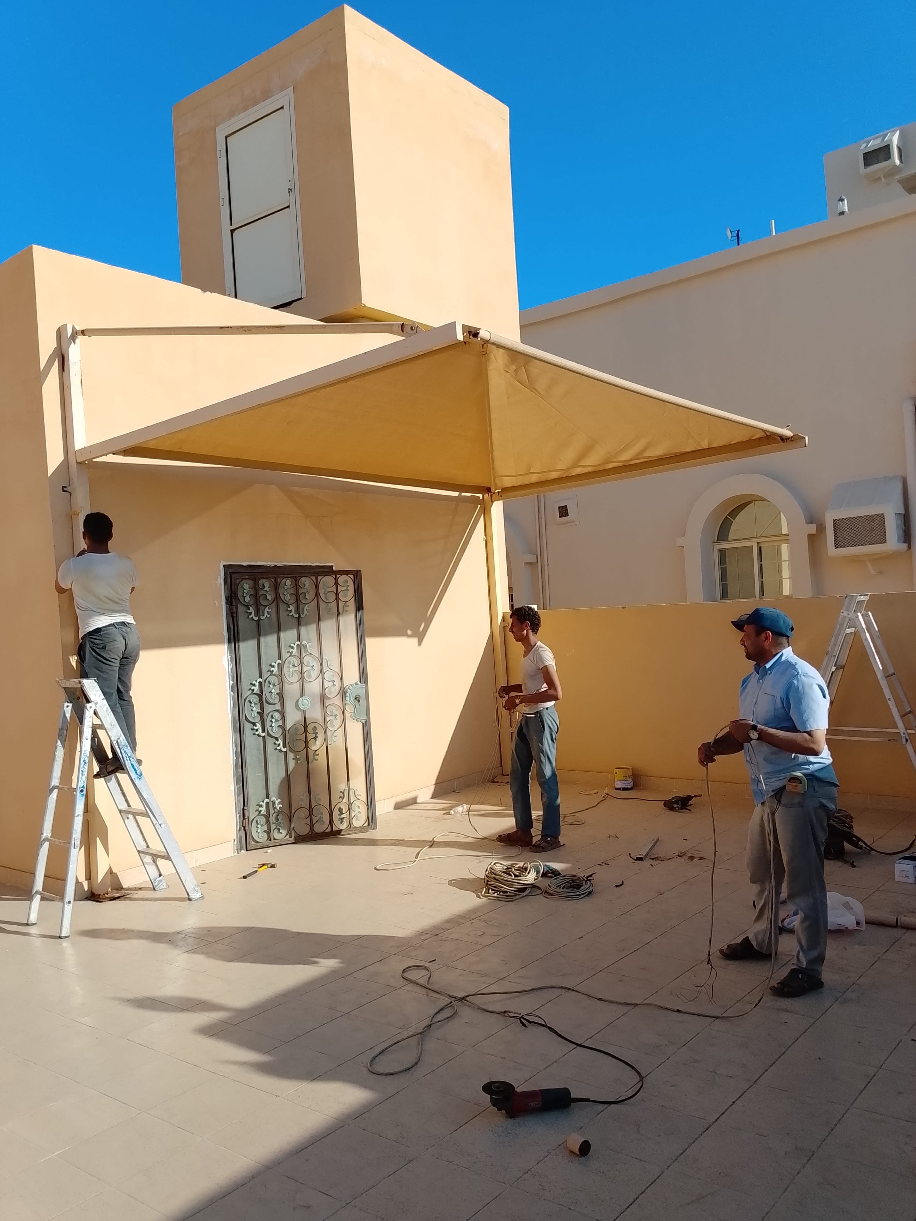 مشروع مظلات سيارات مميز