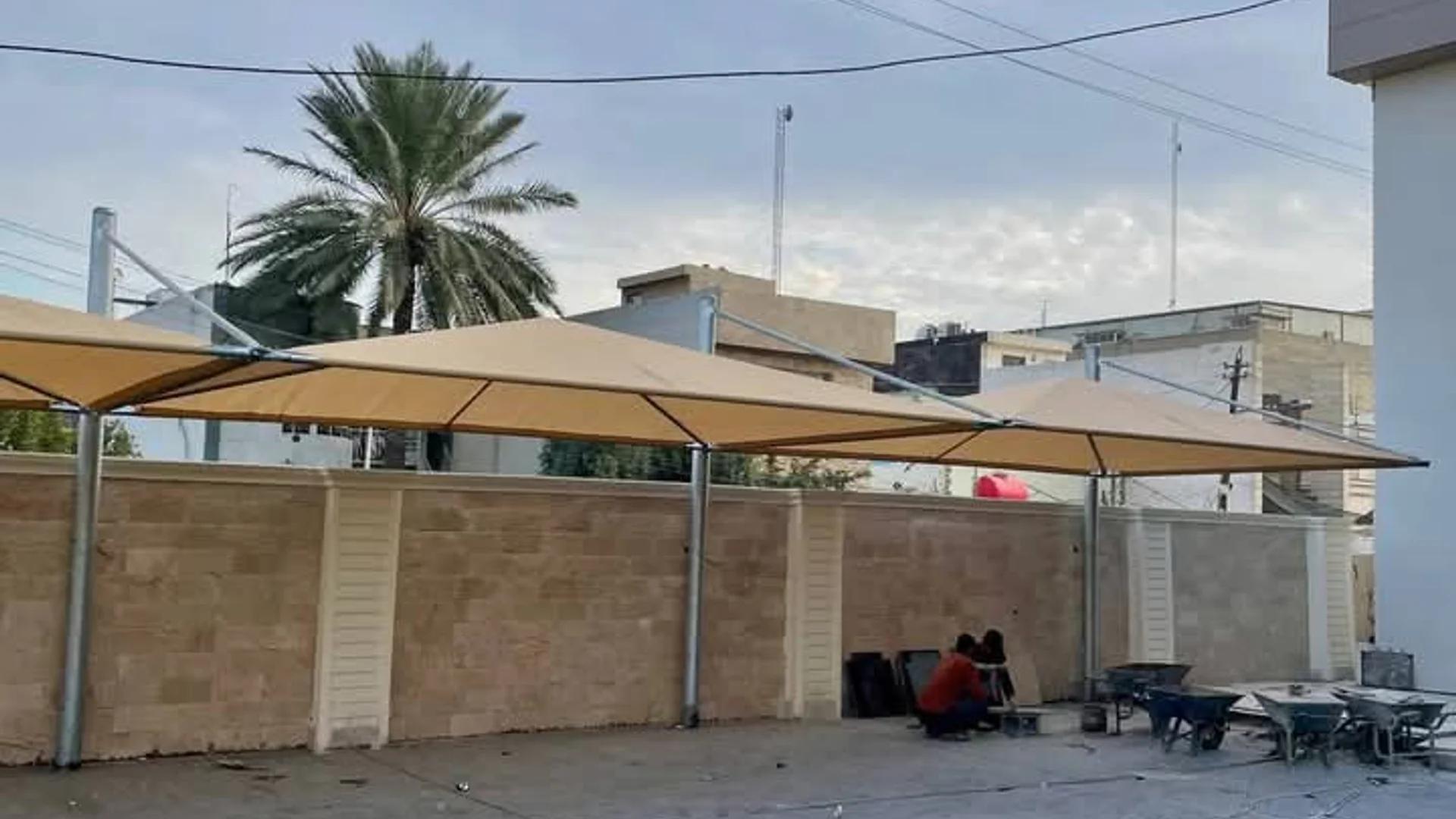 مظلات فاخرة تحميك من حرارة الصيف