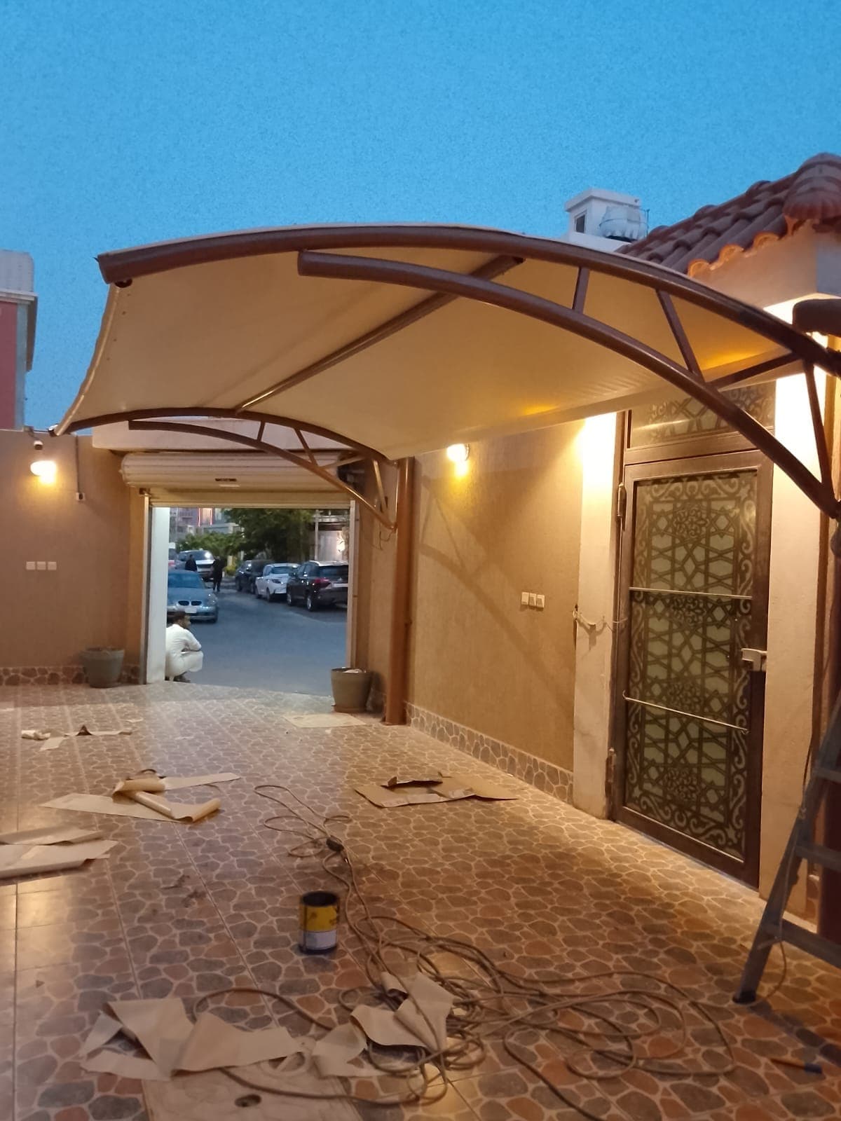 مشروع مظلات سيارات مميز