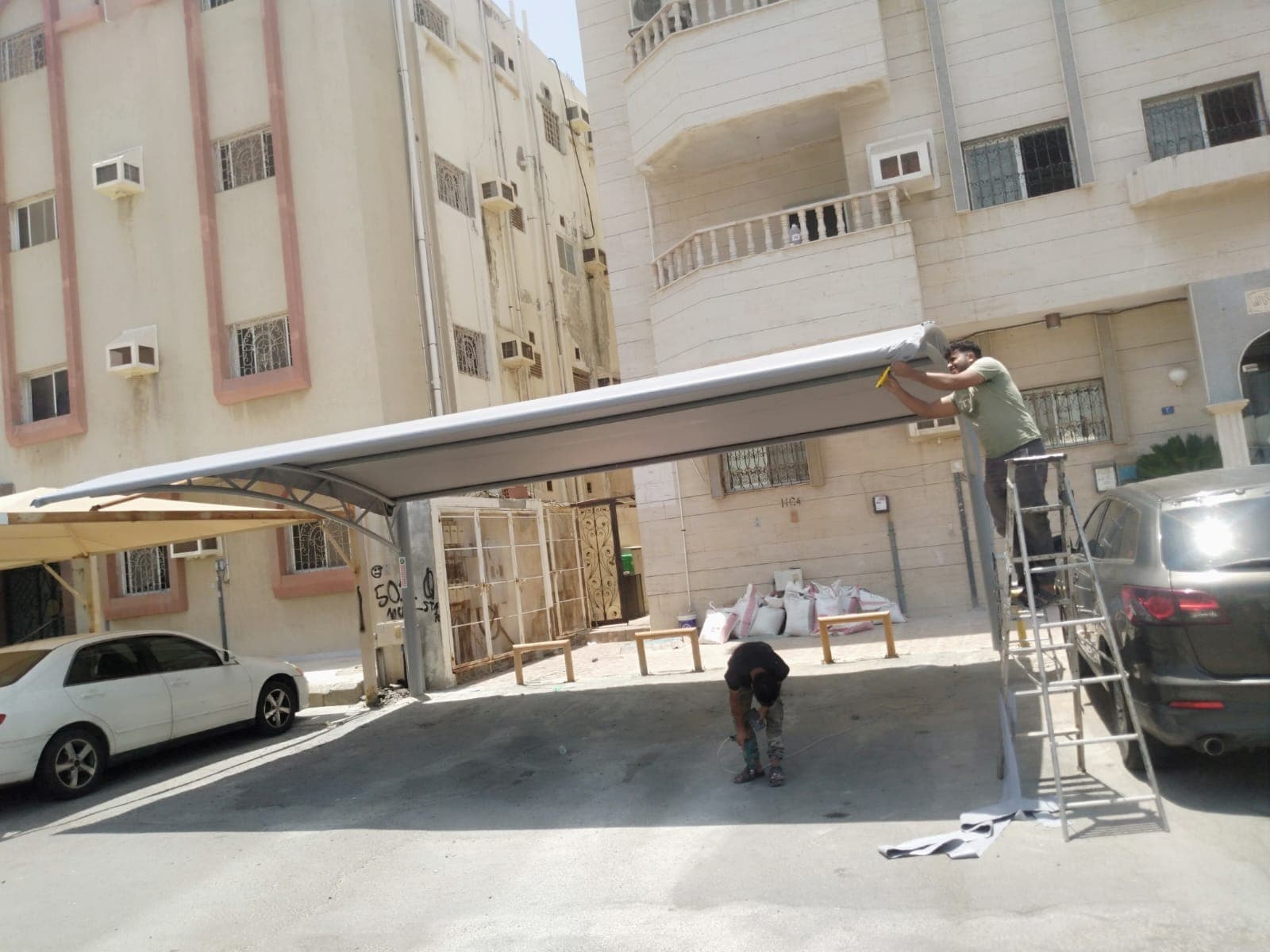 مشروع مظلات سيارات مميز