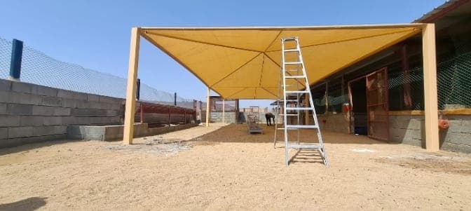 مشروع مظلات حدائق وجلسات مميز