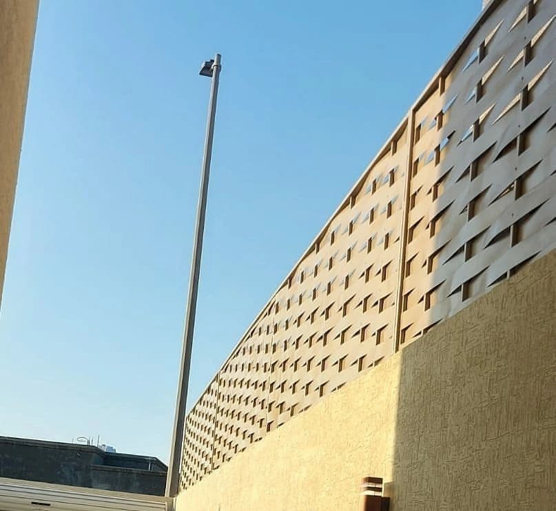 مشروع سواتر حديد مجدول مميز