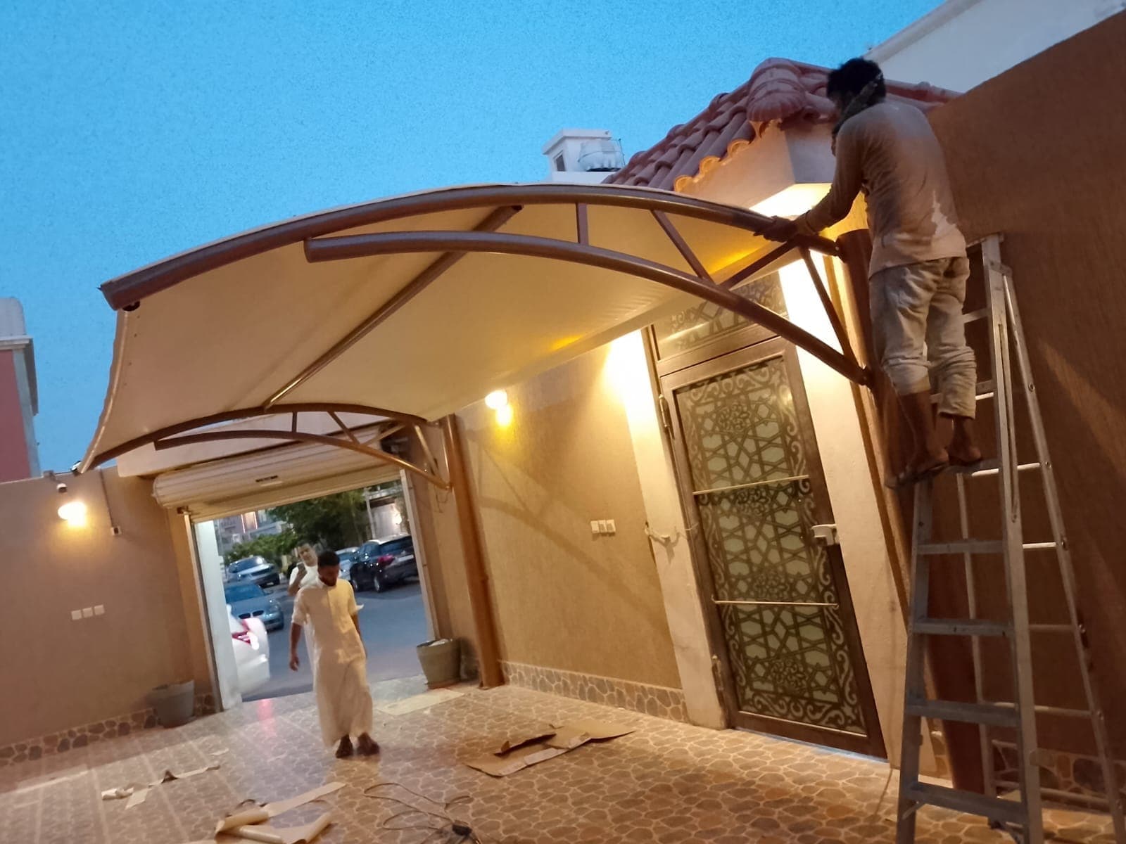 مشروع مظلات سيارات مميز