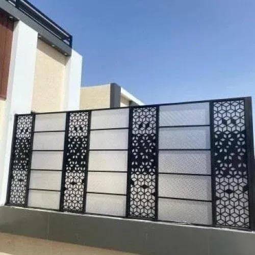 مشروع سواتر لكسان مميز